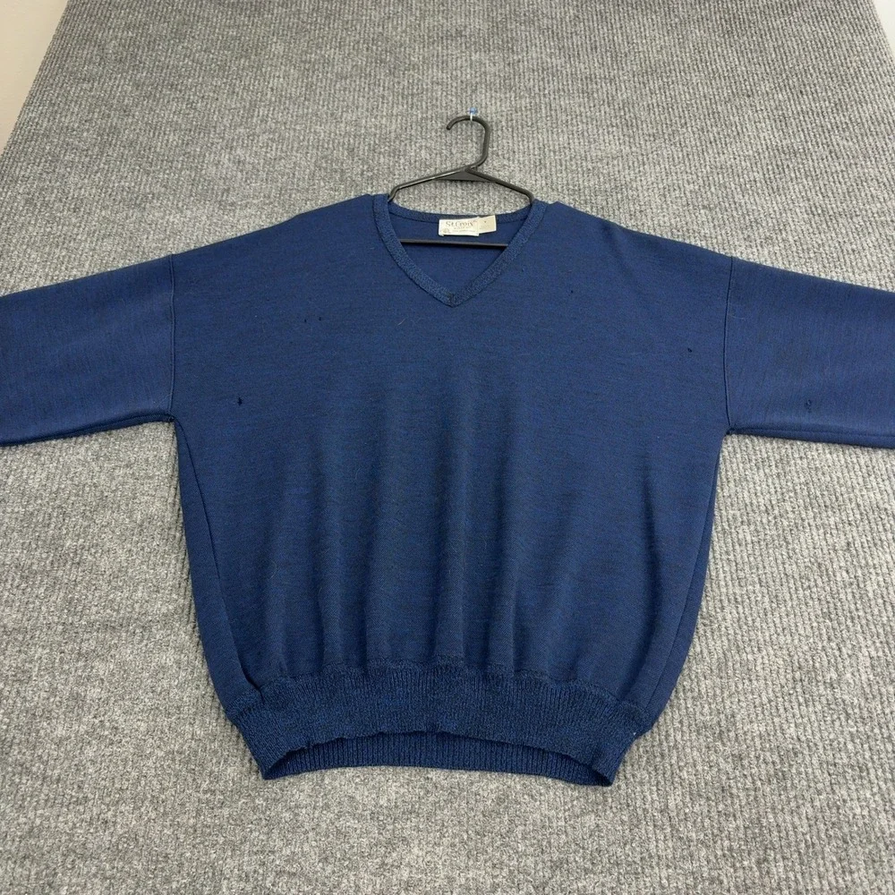 Vintage St Croix Sweater Mens M Blue Merino Wool V Neck Knits Classic‎
